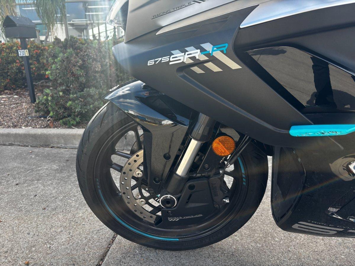 2025 CFMOTO 675 SR-R SPORTS
