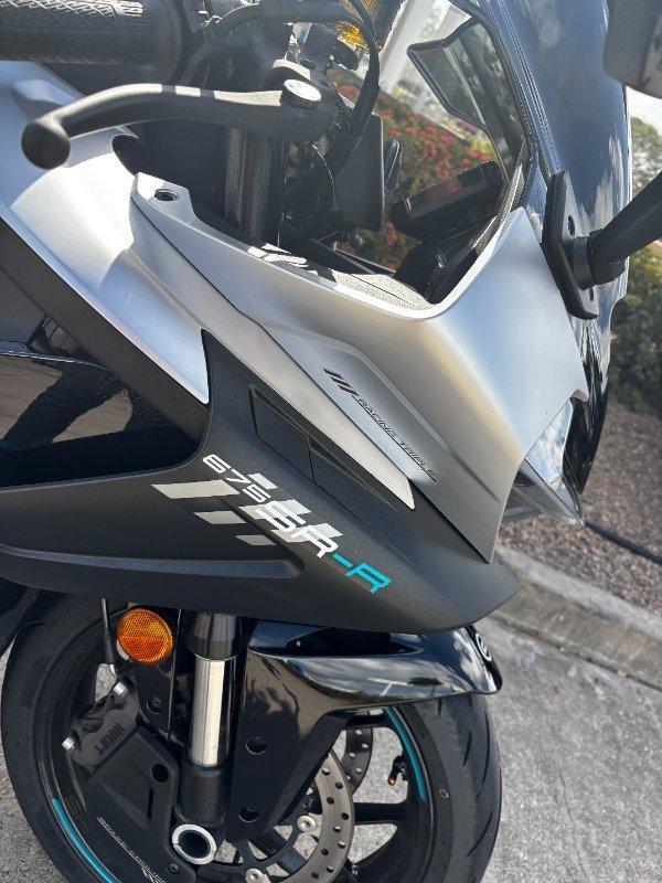 2025 CFMOTO 675 SR-R SPORTS