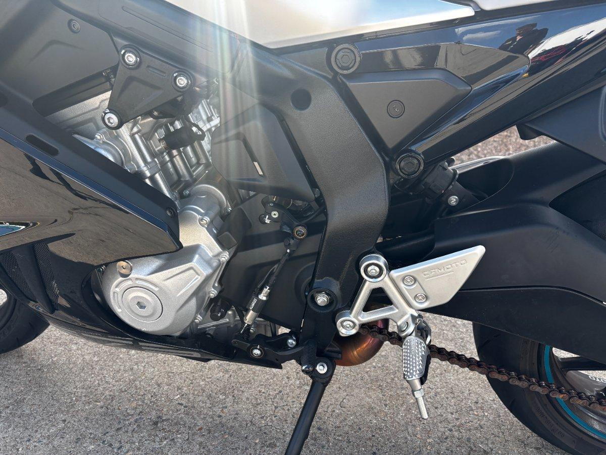 2025 CFMOTO 675 SR-R SPORTS