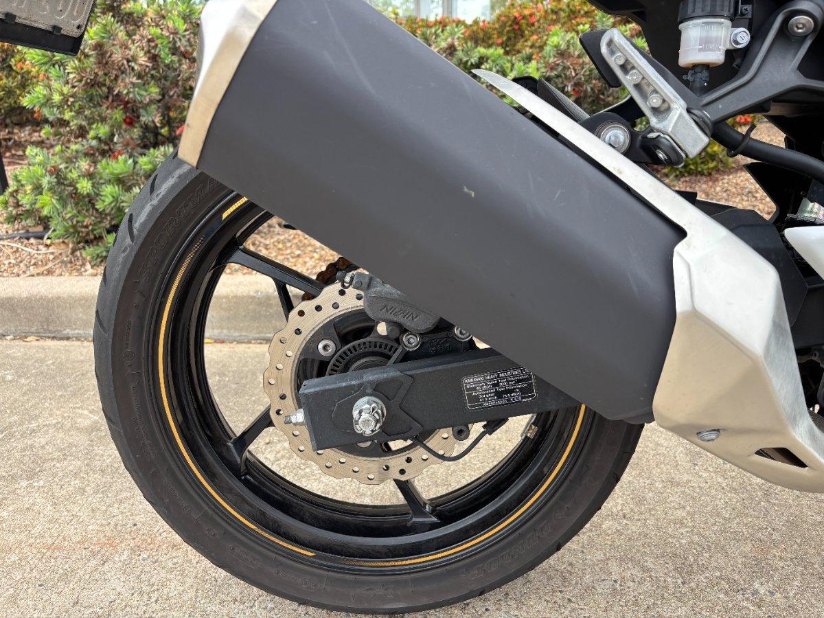2021 KAWASAKI EX400 SPORTS