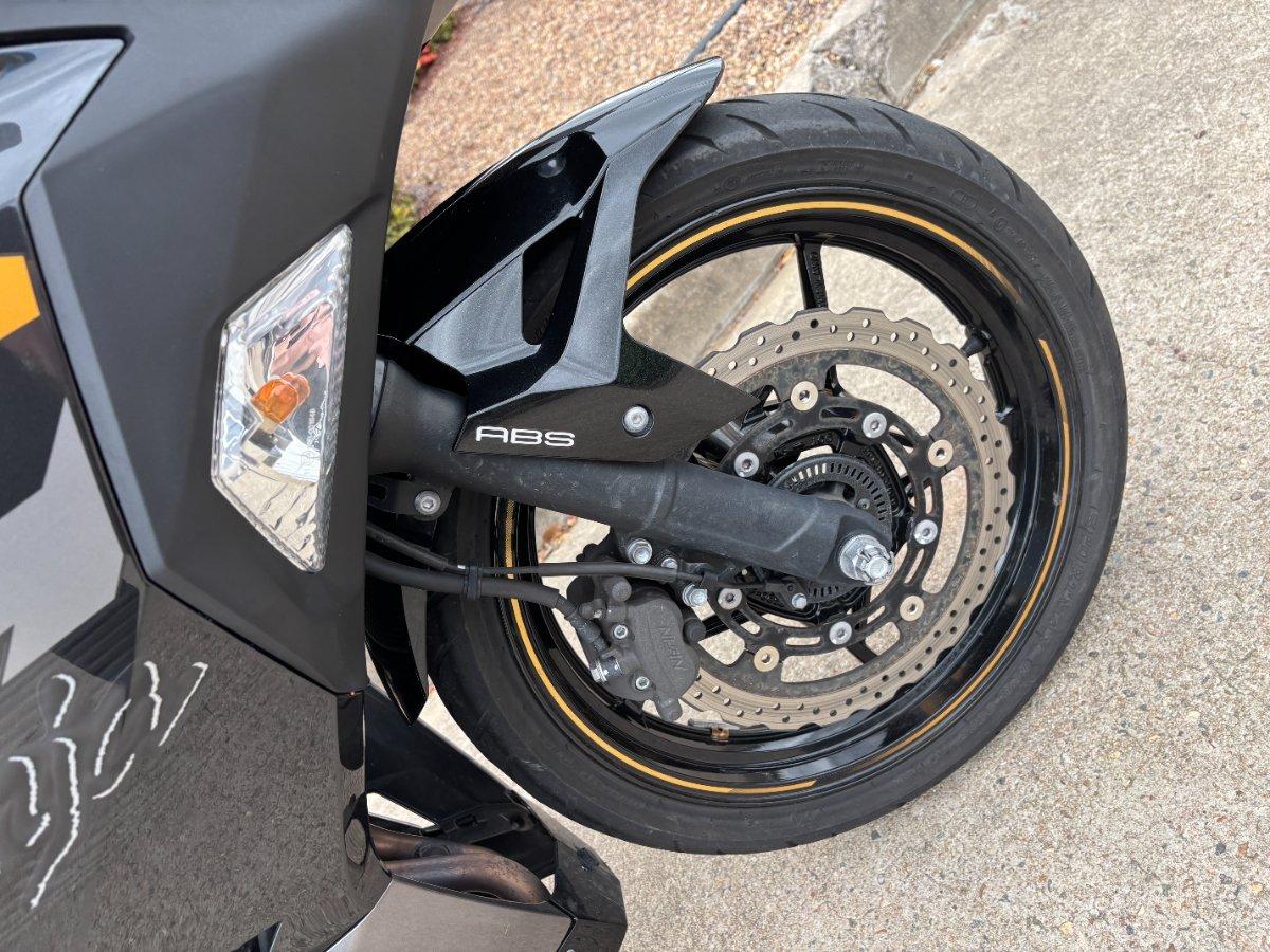 2021 KAWASAKI EX400 SPORTS