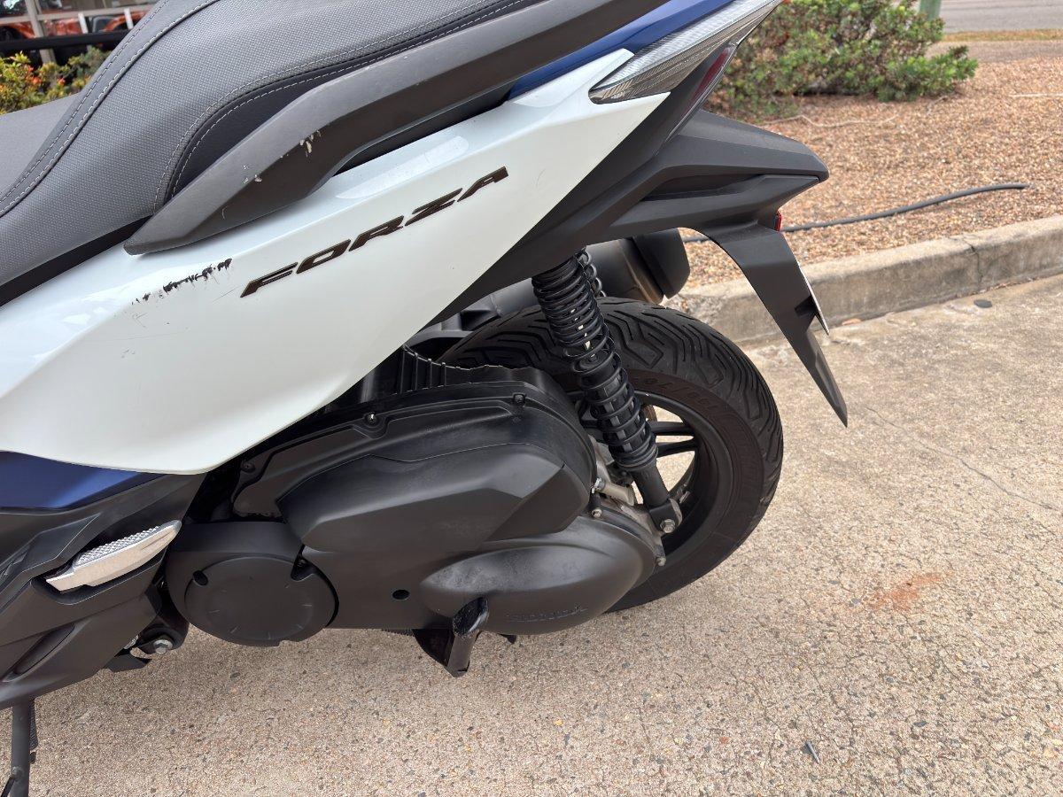 2019 HONDA NSS300 FORZA SCOOTER