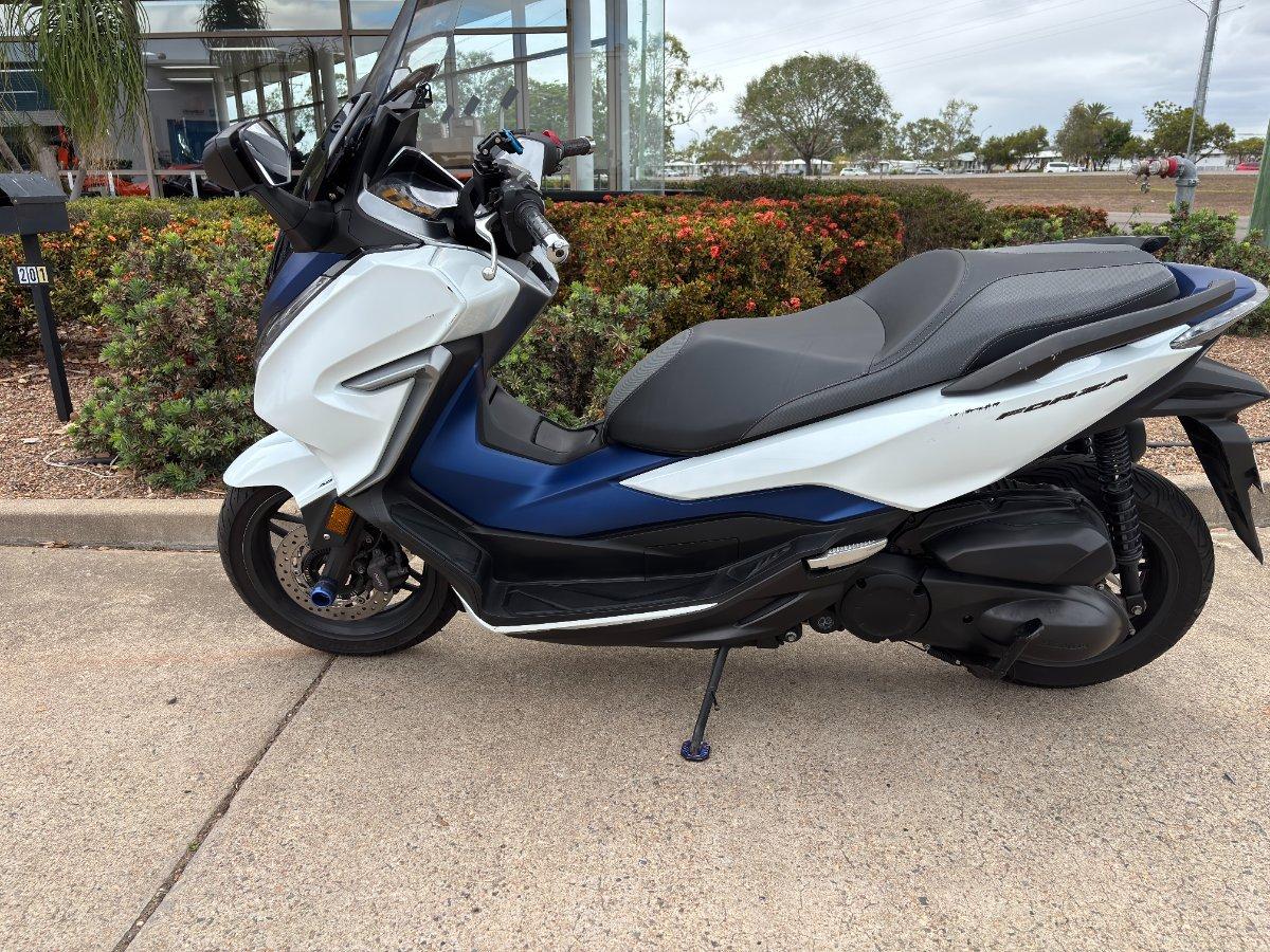 2019 HONDA NSS300 FORZA SCOOTER