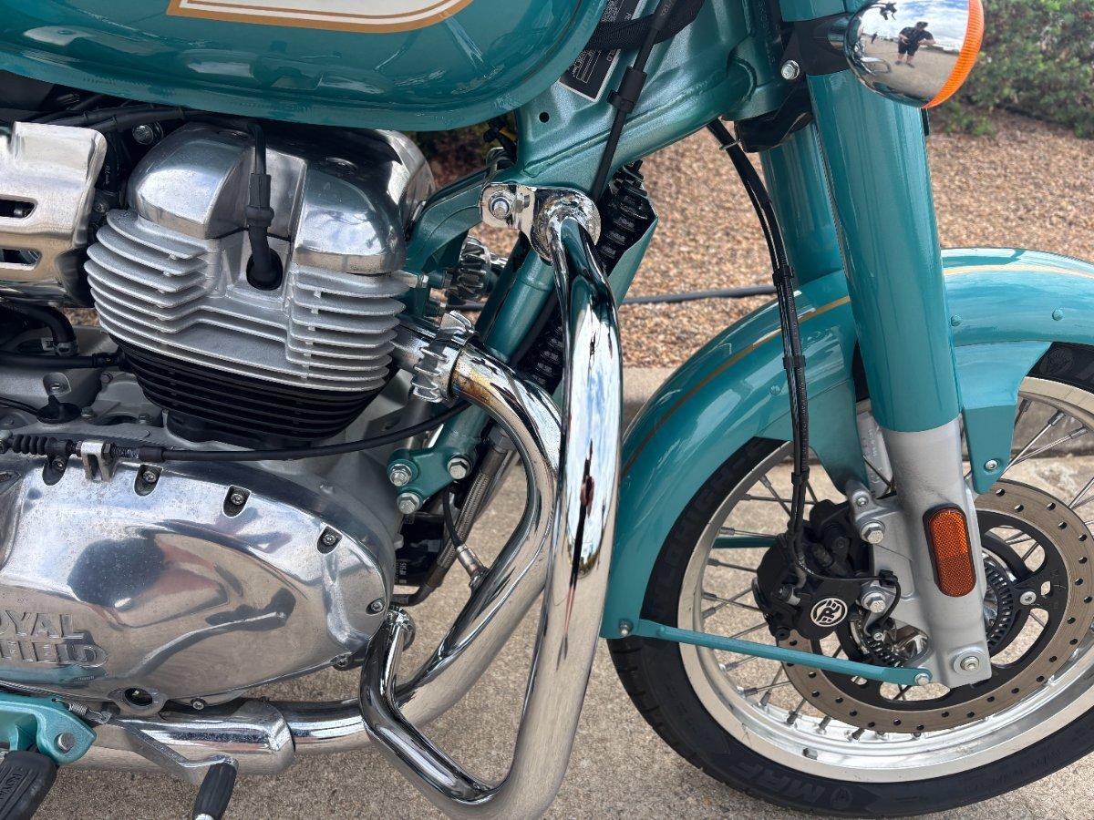 2025 ROYAL ENFIELD CLASSIC 650 ROAD