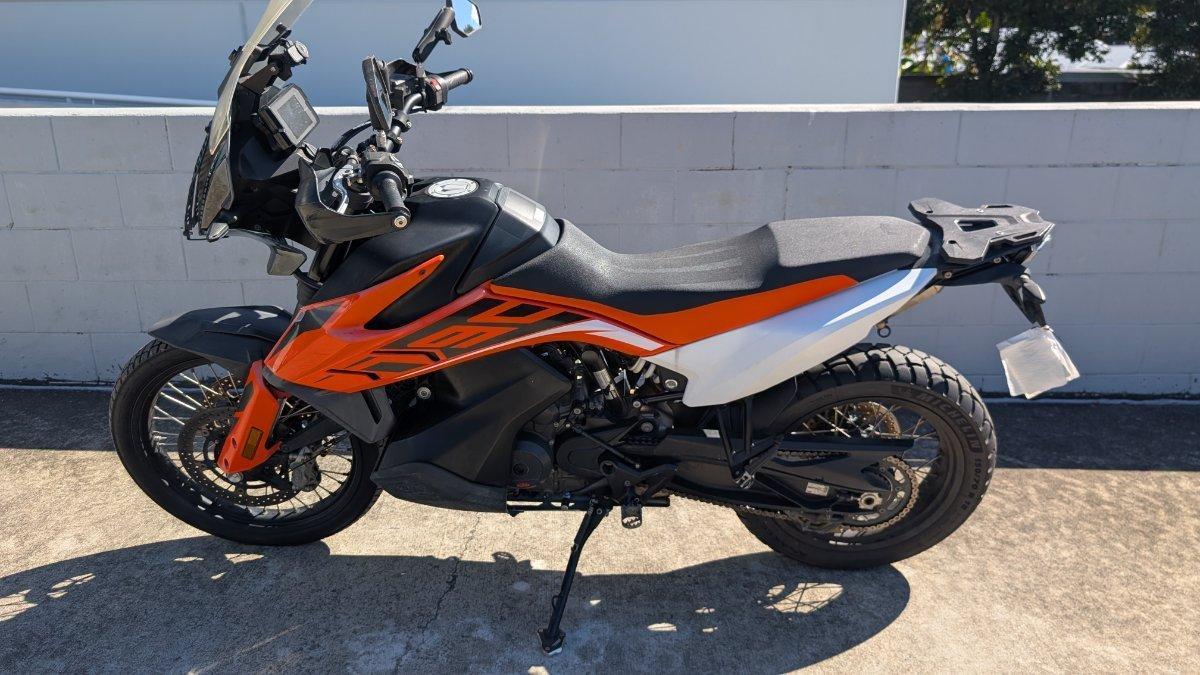 2020 KTM KTM 790 ADVENTURE DUAL SPORTS