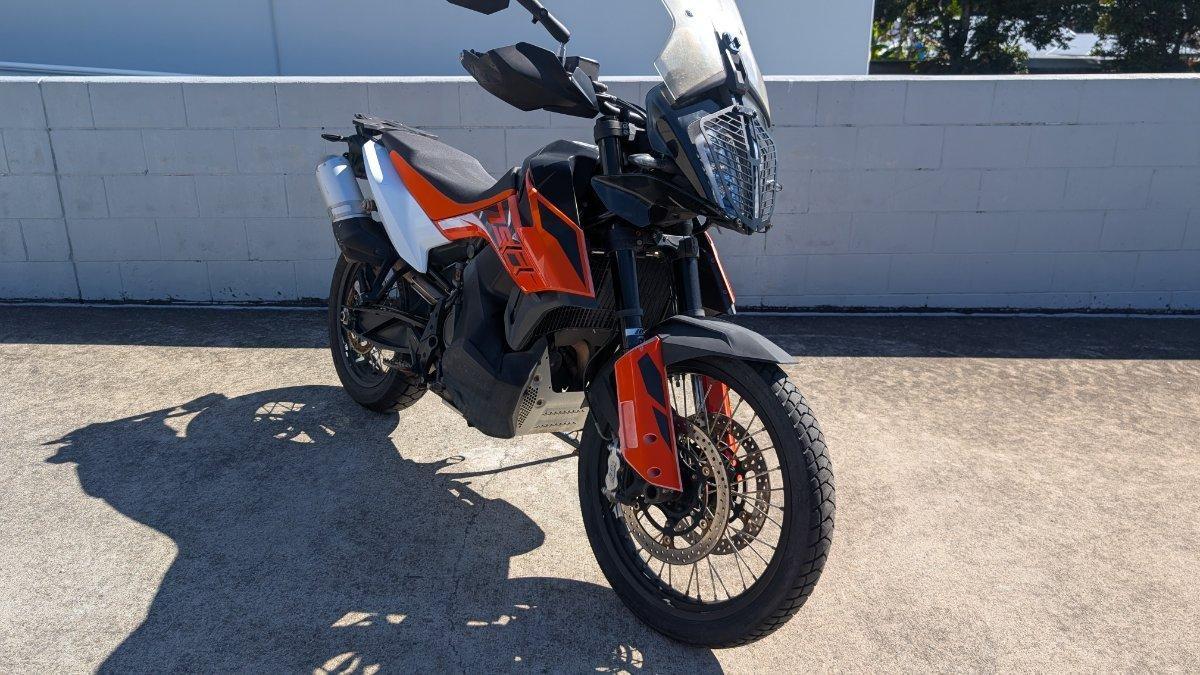 2020 KTM KTM 790 ADVENTURE DUAL SPORTS