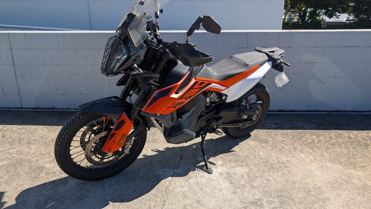 2020 KTM KTM 790 ADVENTURE DUAL SPORTS