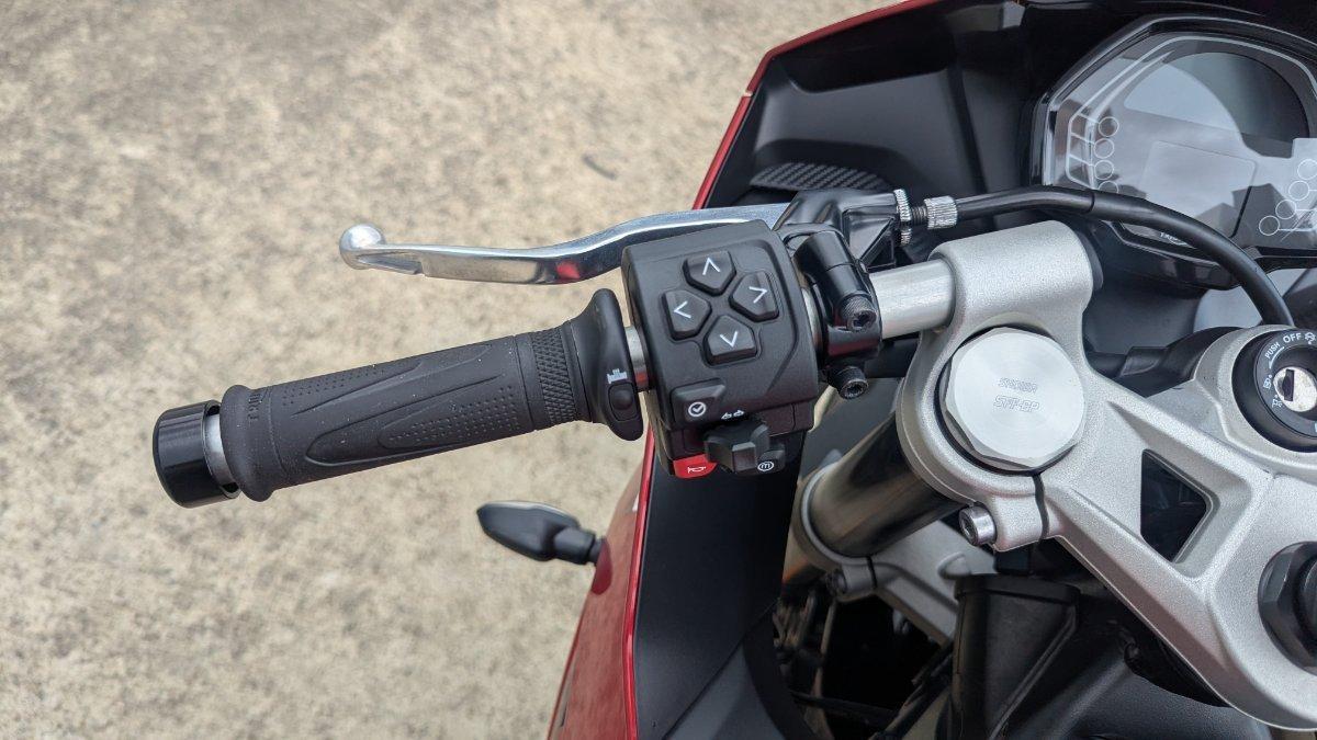 2025 TRIUMPH DAYTONA 660 ROAD
