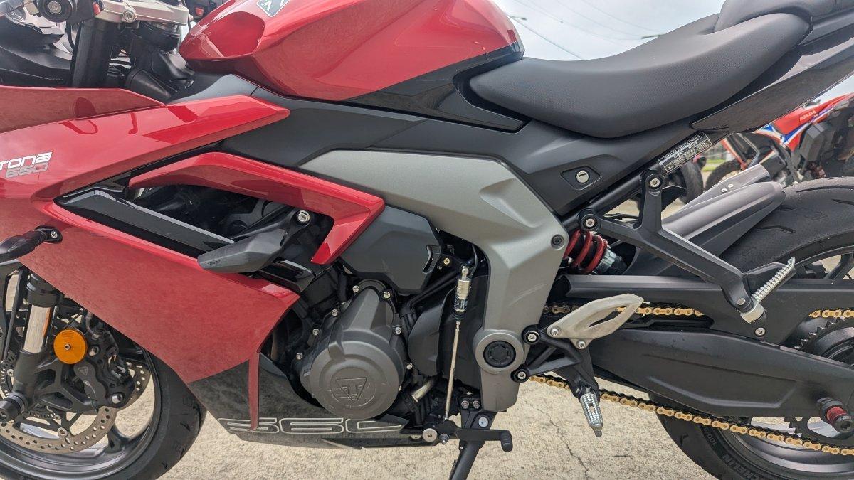 2025 TRIUMPH DAYTONA 660 ROAD