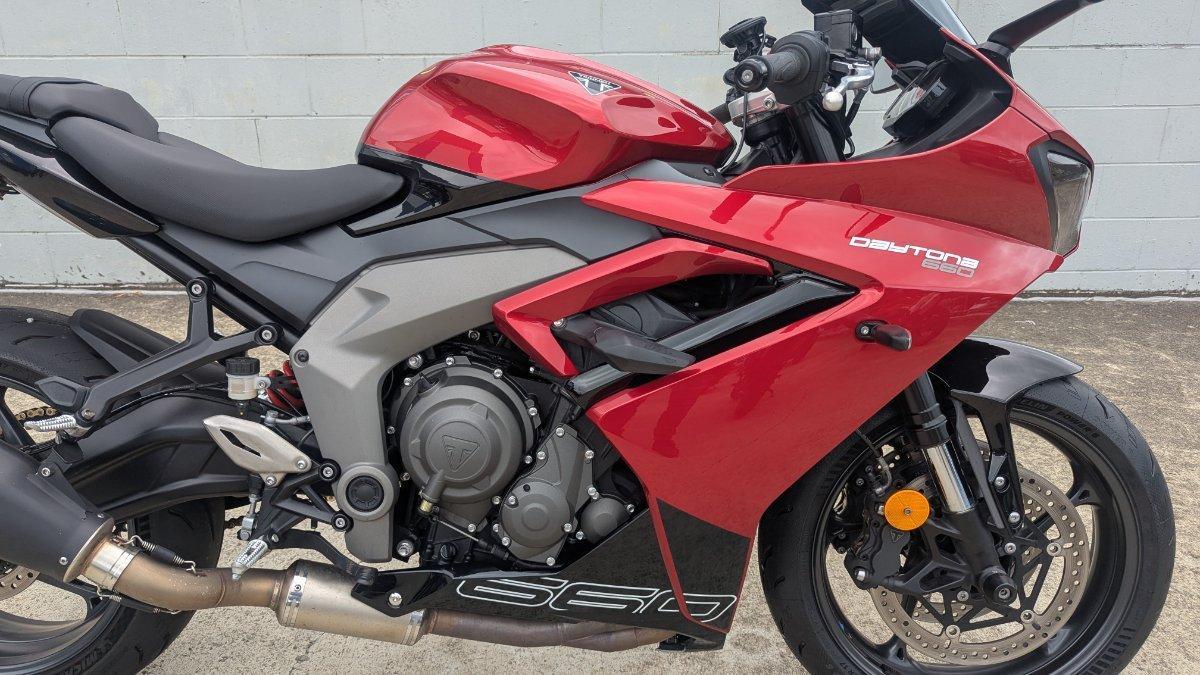 2025 TRIUMPH DAYTONA 660 ROAD