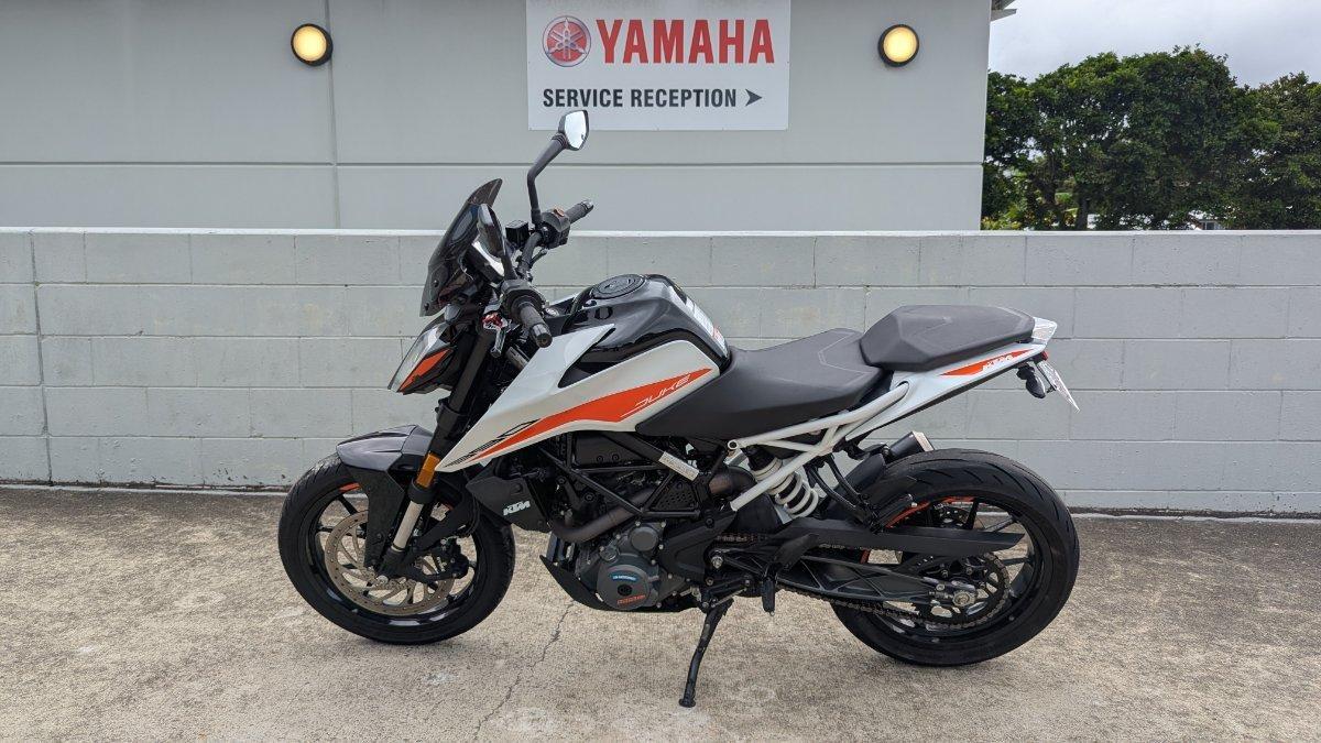 2021 KTM 390 DUKE ROAD