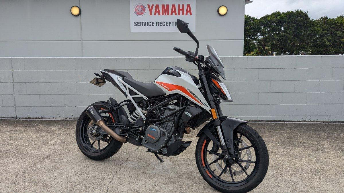 2021 KTM 390 DUKE ROAD