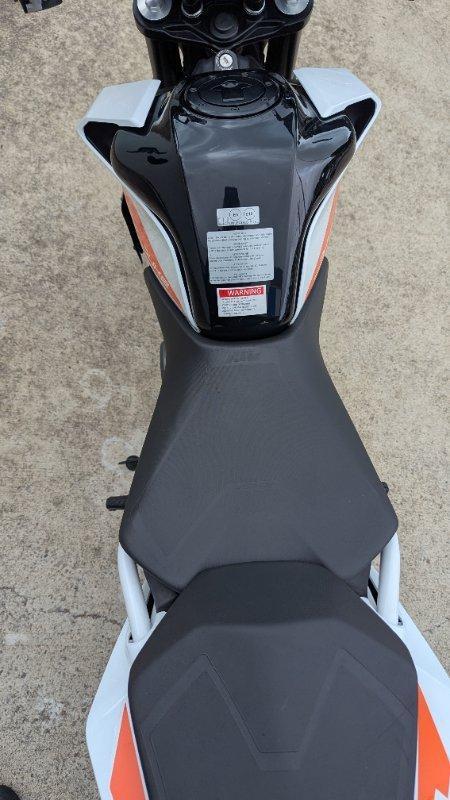 2021 KTM 390 DUKE ROAD