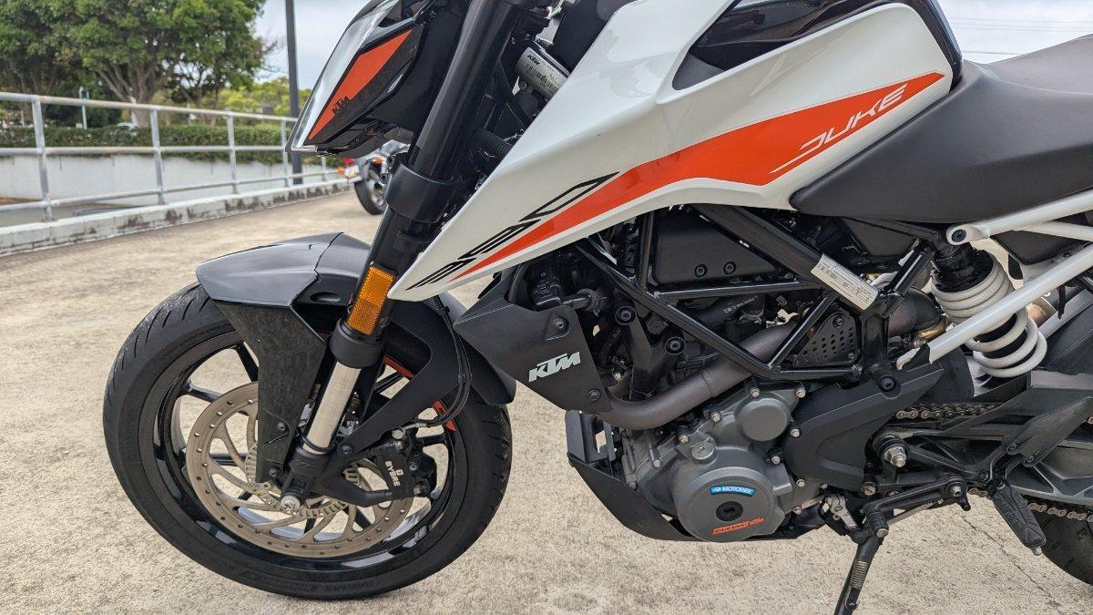 2021 KTM 390 DUKE ROAD