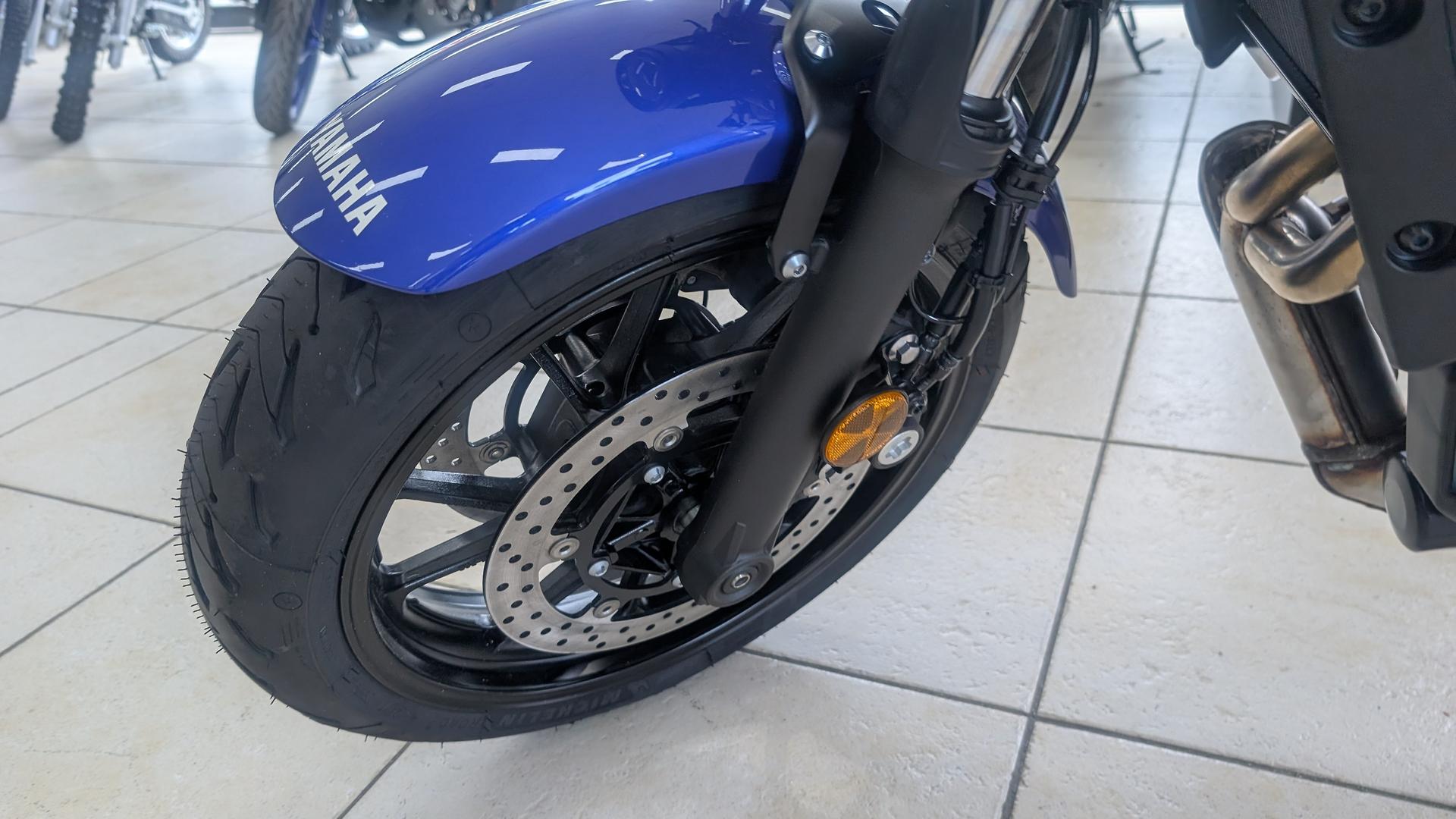 2025 YAMAHA XSR700 ROAD