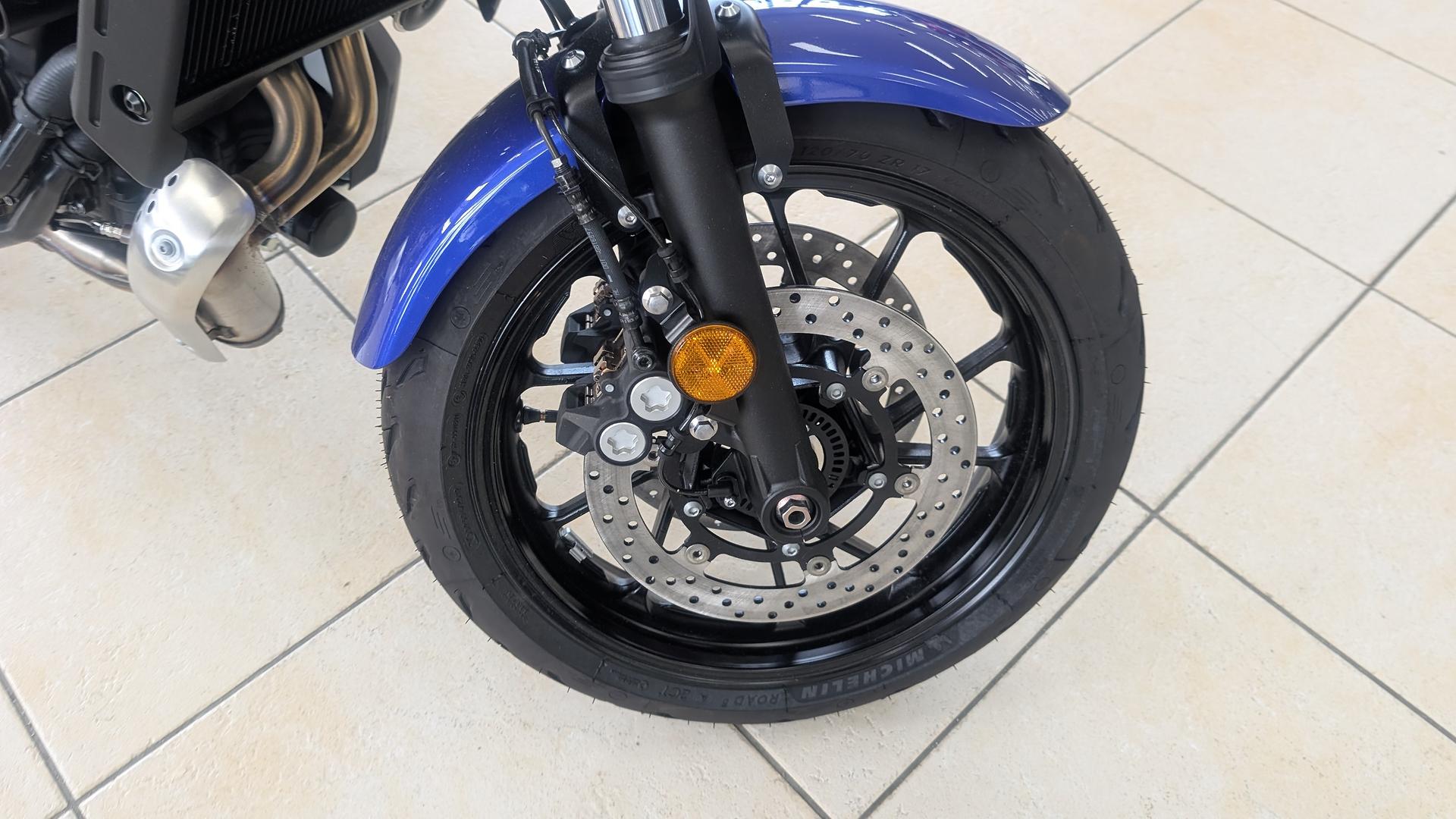 2025 YAMAHA XSR700 ROAD