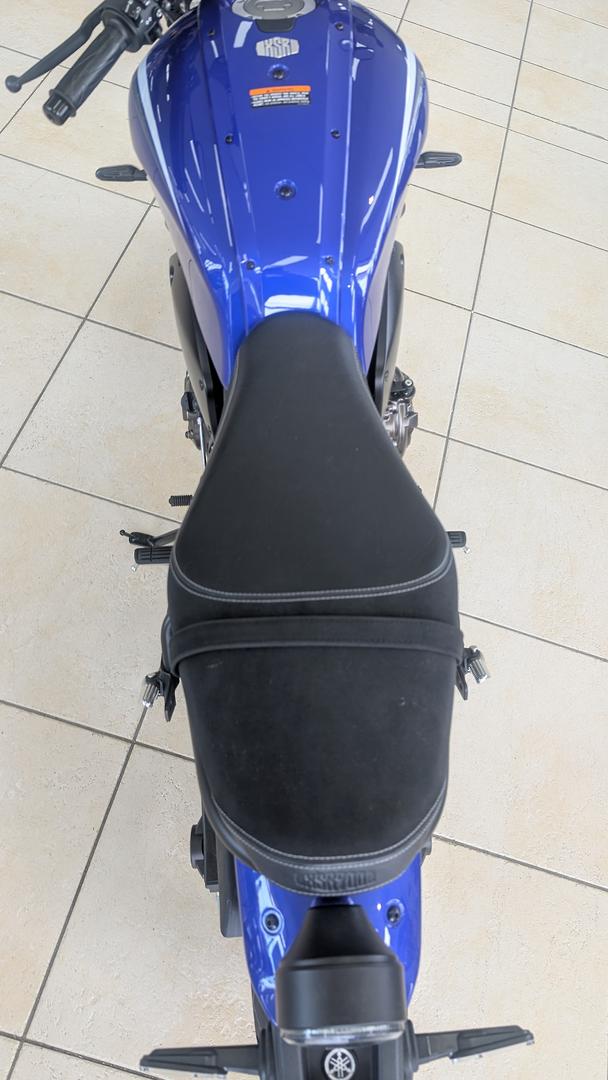 2025 YAMAHA XSR700 ROAD