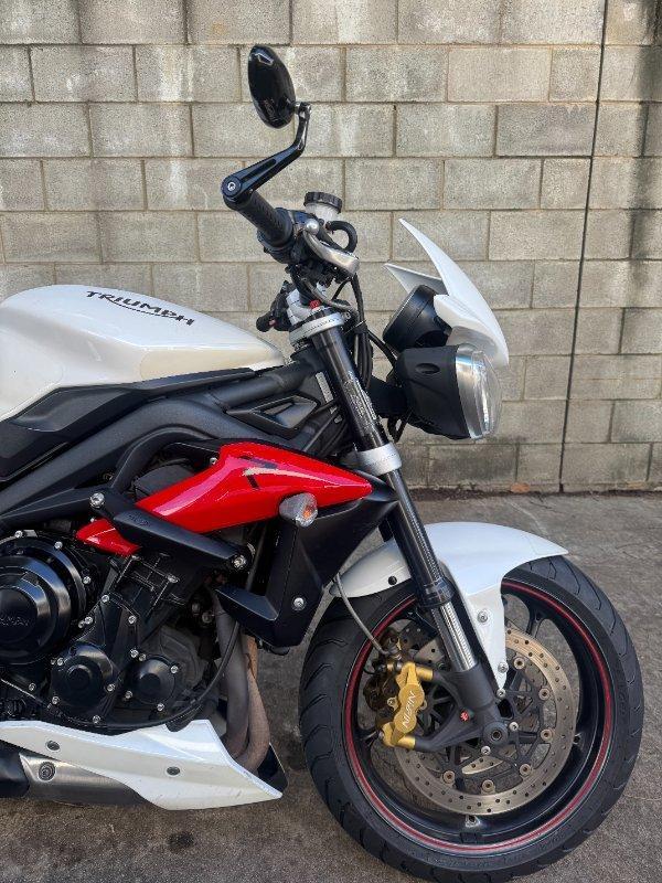 2017 TRIUMPH STREET TRIPLE R ROAD