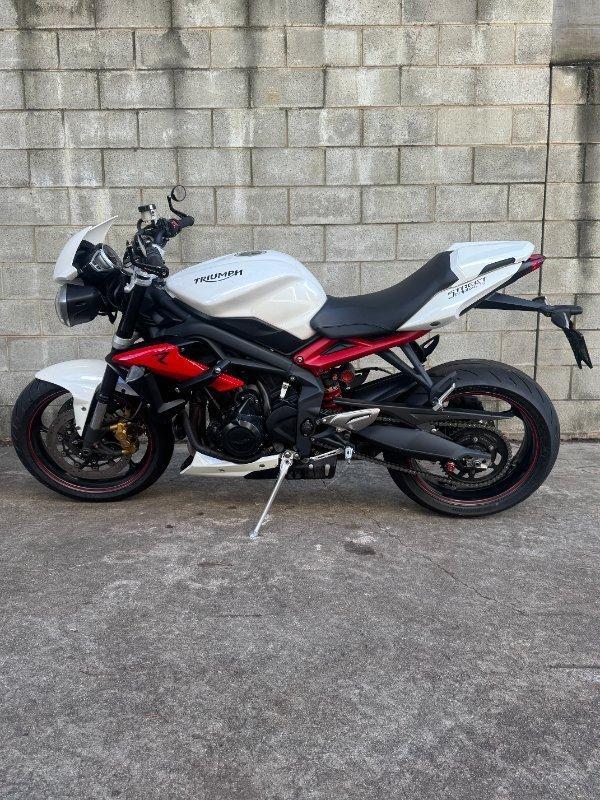 2017 TRIUMPH STREET TRIPLE R ROAD