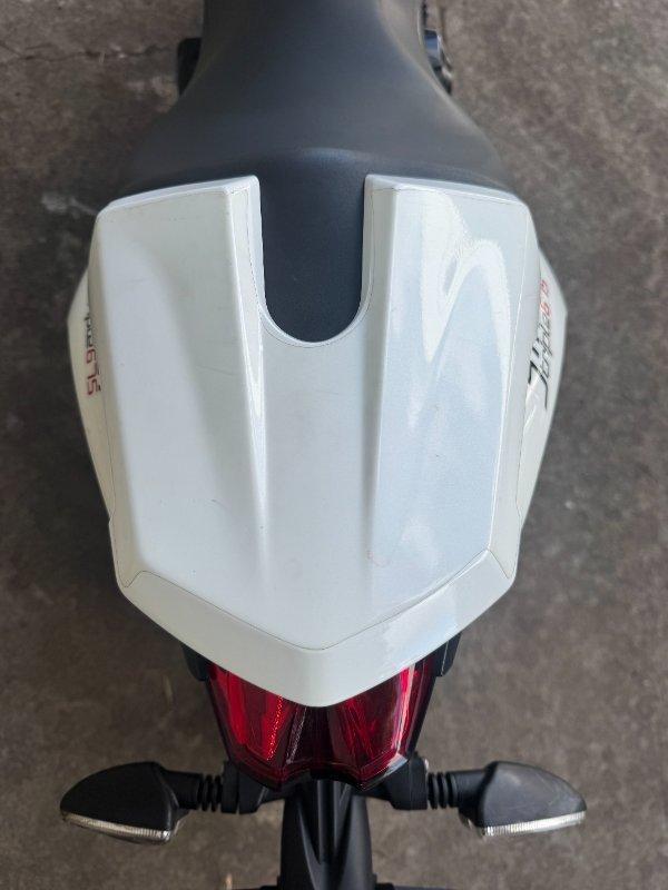 2017 TRIUMPH STREET TRIPLE R ROAD
