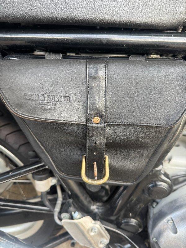 2021 ROYAL ENFIELD INTERCEPTOR 650 CUSTOM ROAD