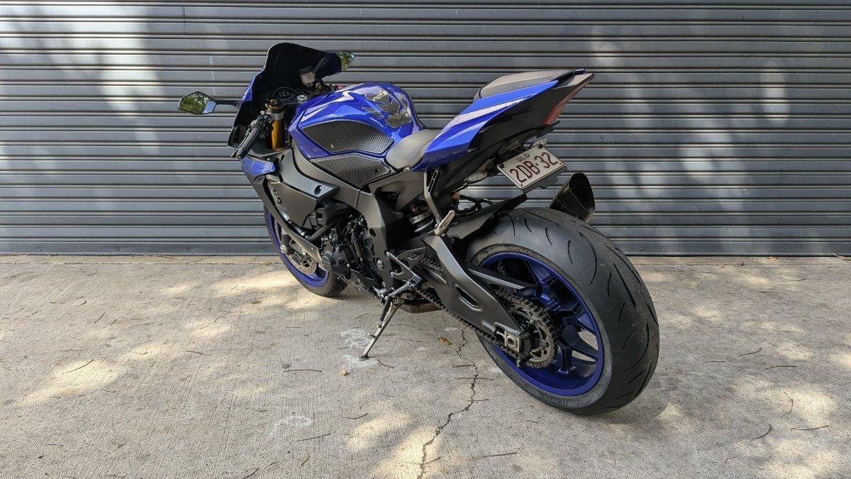 2019 YAMAHA YZF-R1 SPORTS
