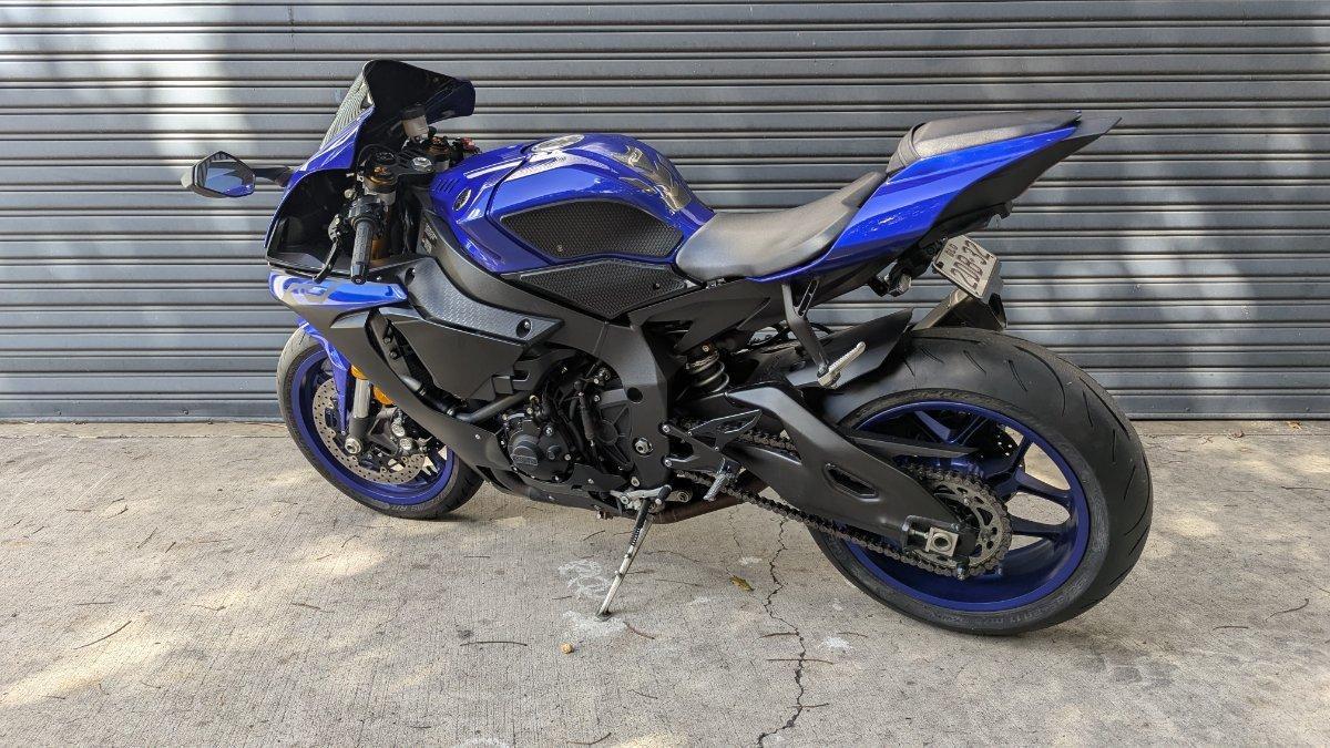 2019 YAMAHA YZF-R1 SPORTS