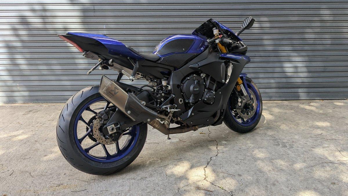 2019 YAMAHA YZF-R1 SPORTS