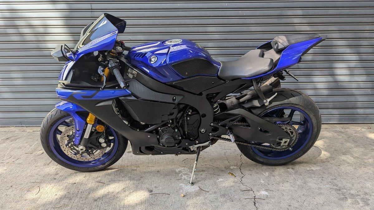 2019 YAMAHA YZF-R1 SPORTS