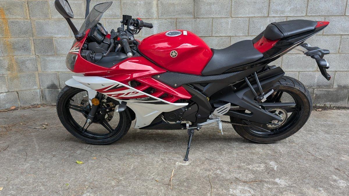 2016 YAMAHA YZF-R15 SPORTS