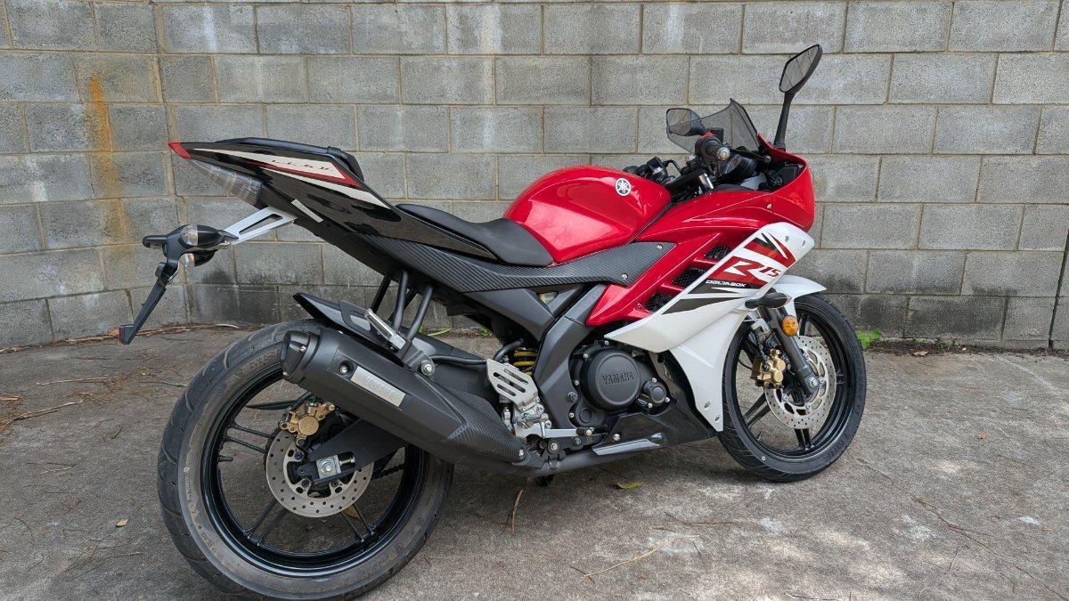 2016 YAMAHA YZF-R15 SPORTS
