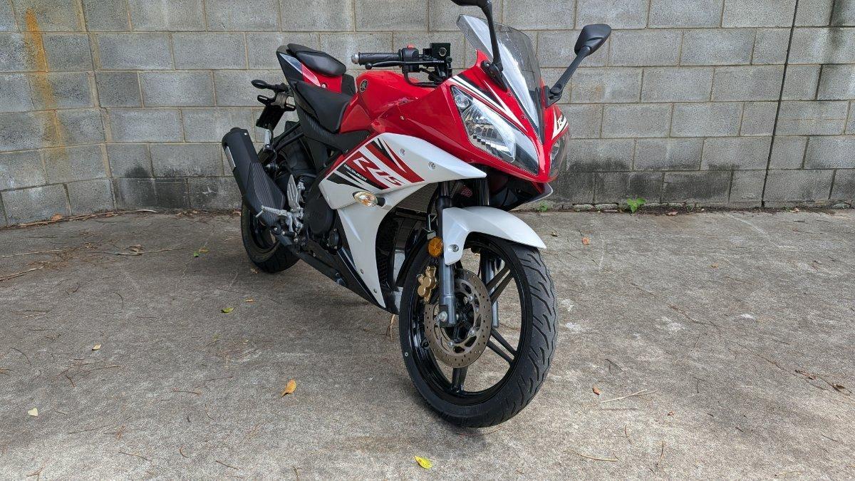 2016 YAMAHA YZF-R15 SPORTS