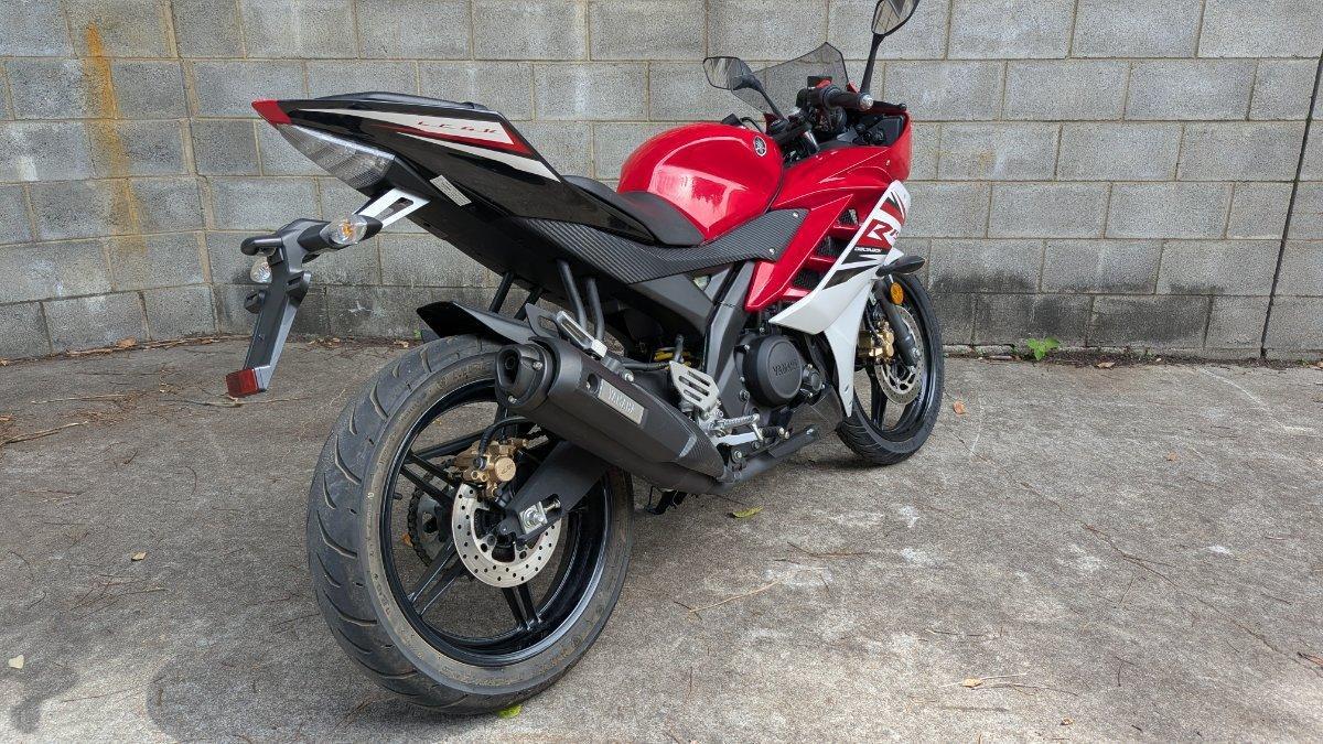 2016 YAMAHA YZF-R15 SPORTS