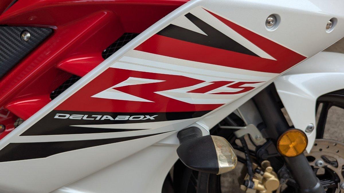 2016 YAMAHA YZF-R15 SPORTS