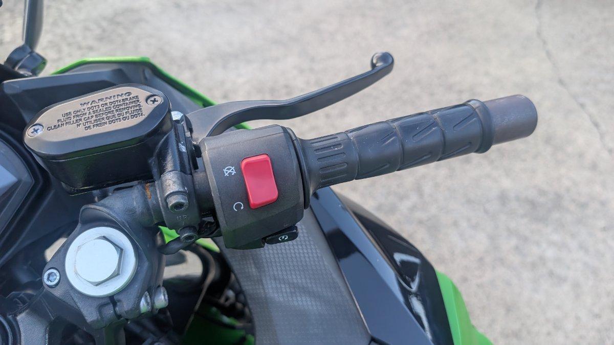 2018 KAWASAKI NINJA 400 SPORTS