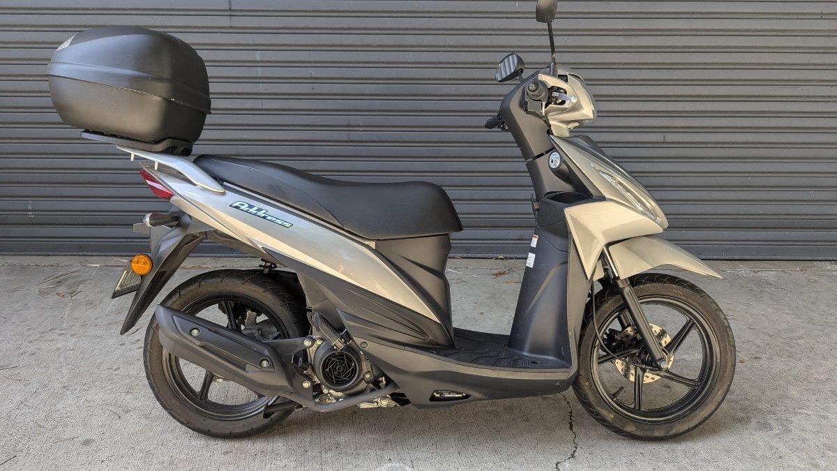 2015 SUZUKI ADDRESS (UK110) SCOOTER