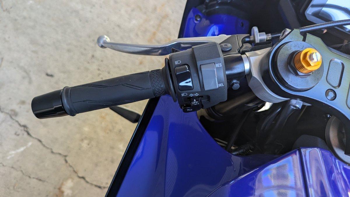 2024 YAMAHA YZF-R7LA SPORTS