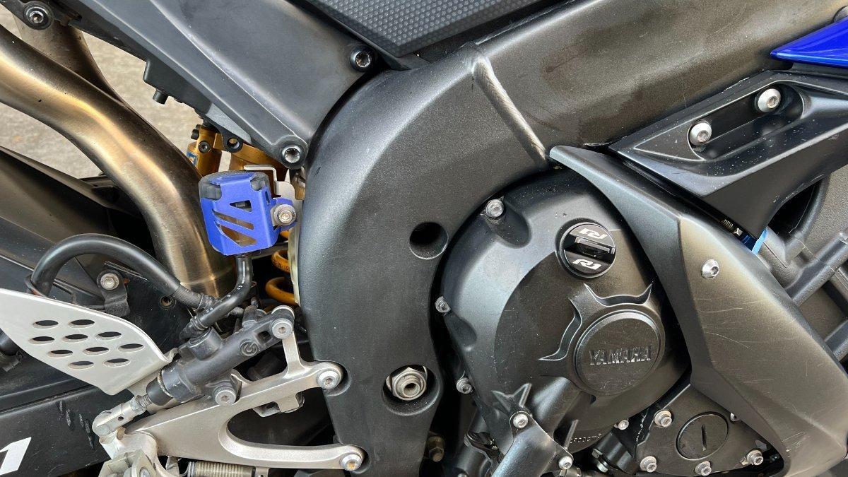 2005 YAMAHA YZF-R1 SPORTS
