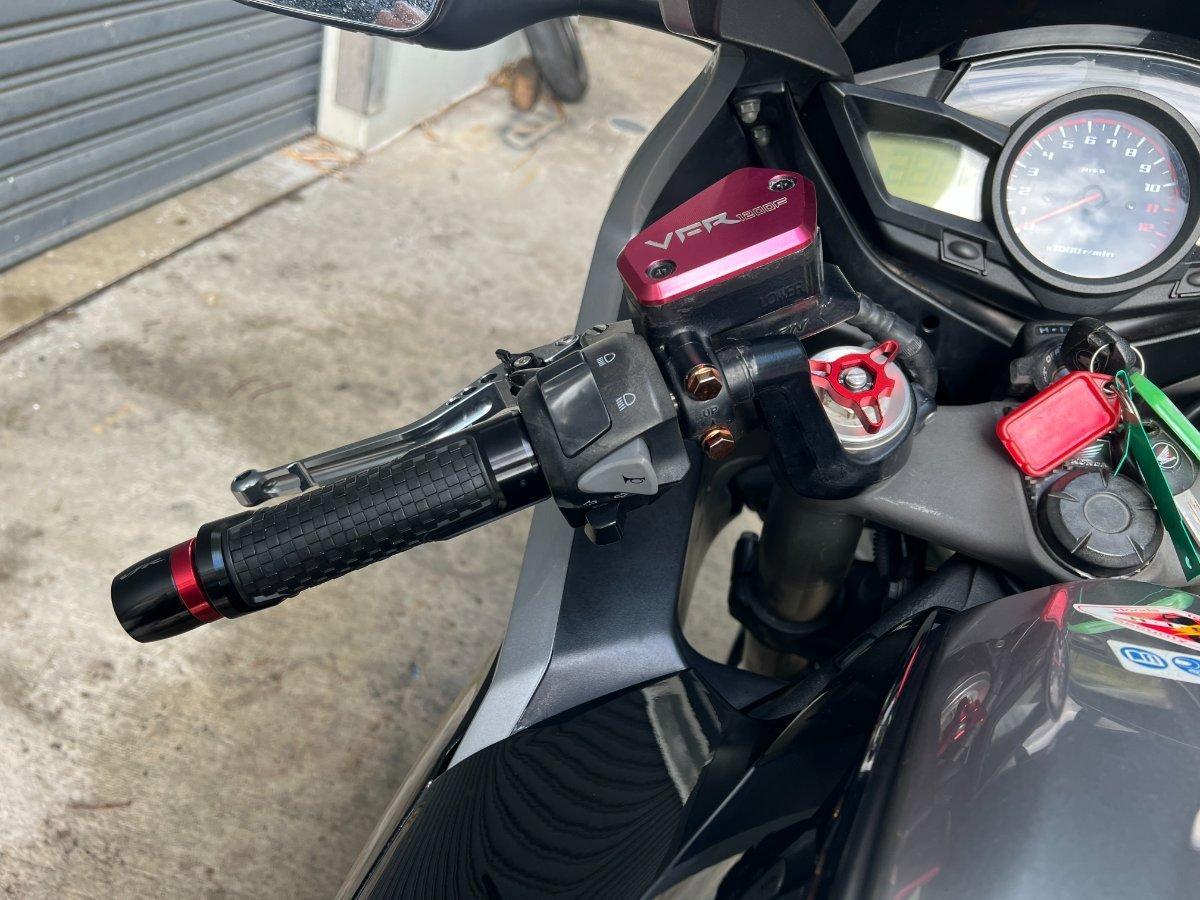 2011 HONDA VFR1200F ROAD
