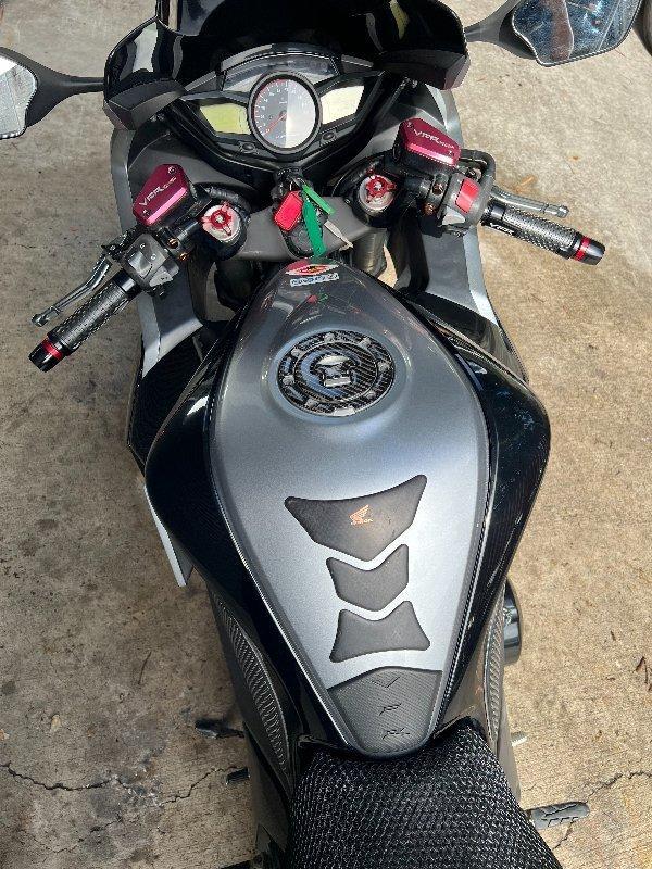 2011 HONDA VFR1200F ROAD