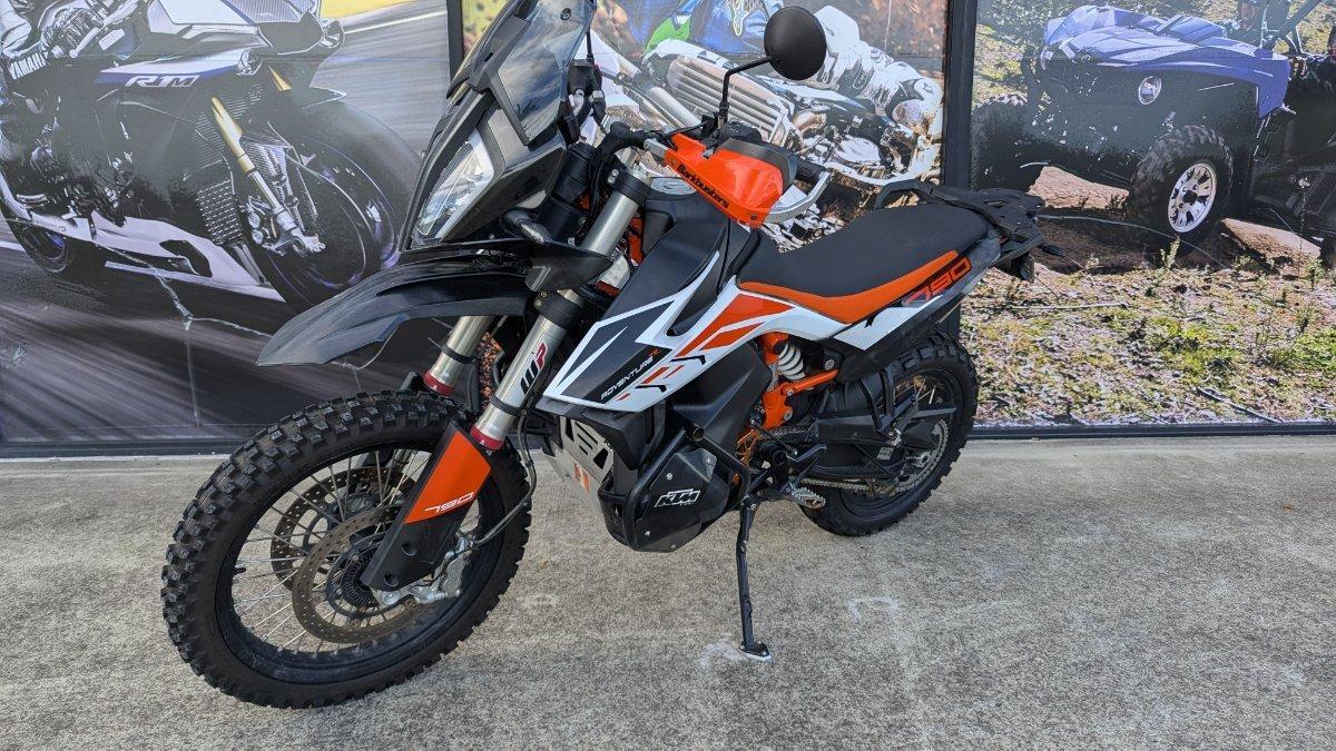 2019 KTM KTM 790 ADVENTURE R DUAL SPORTS