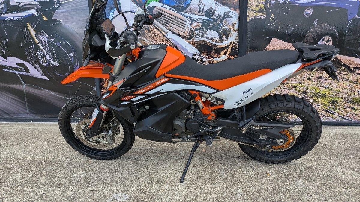 2021 KTM 890 ADVENTURE R DUAL SPORTS