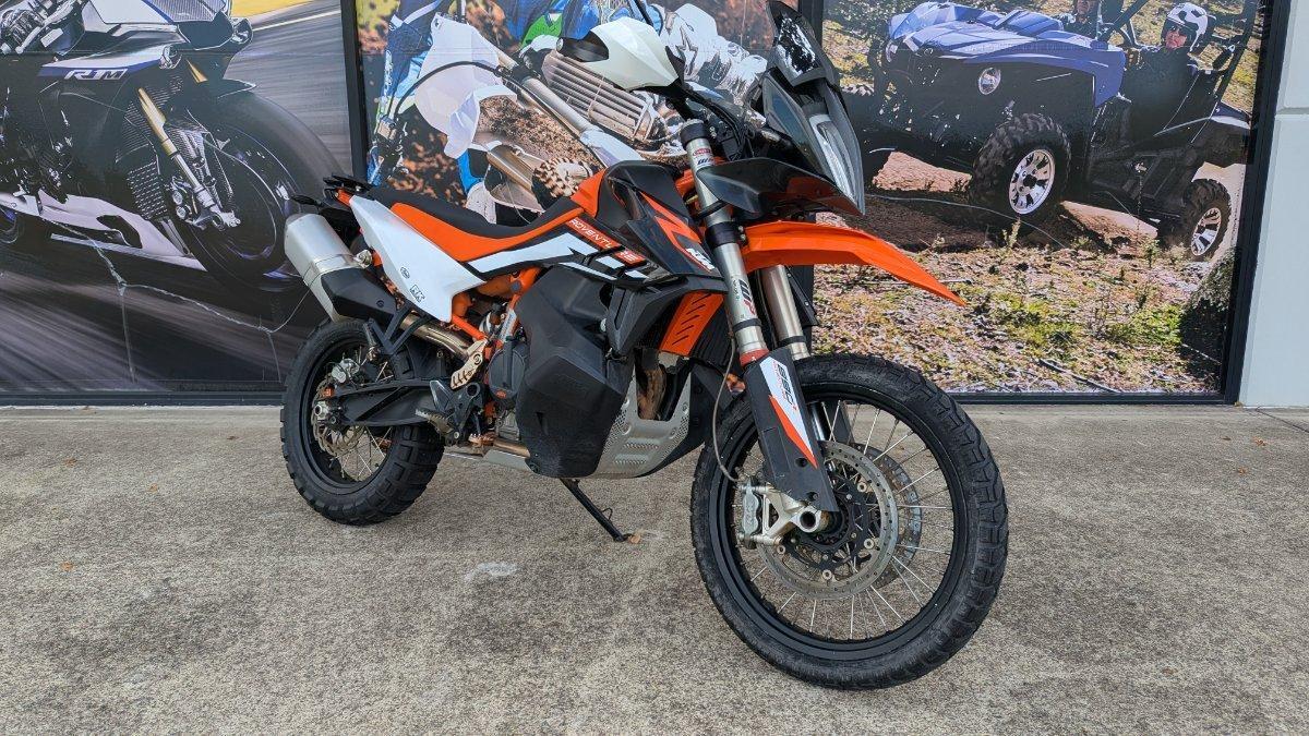 2021 KTM 890 ADVENTURE R DUAL SPORTS