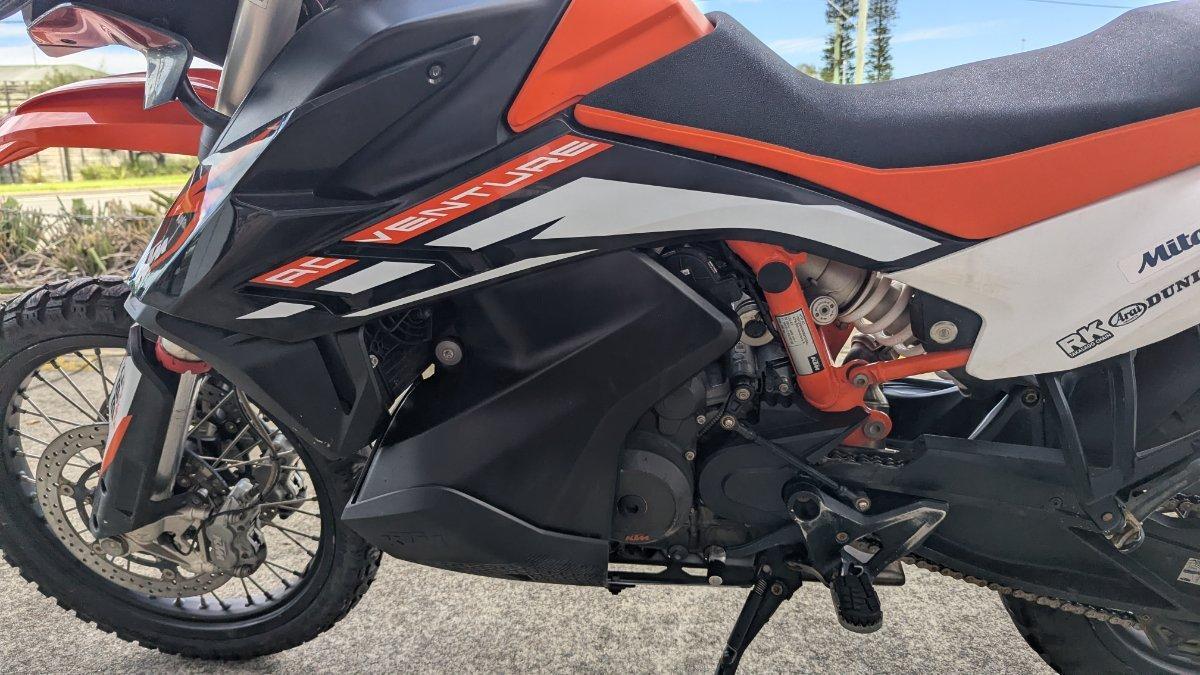 2021 KTM 890 ADVENTURE R DUAL SPORTS