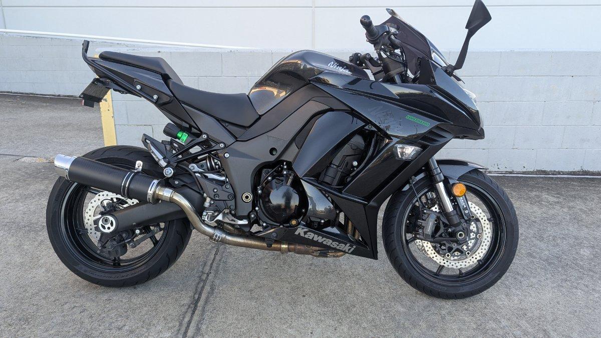 2016 KAWASAKI NINJA 1000 ABS SPORTS