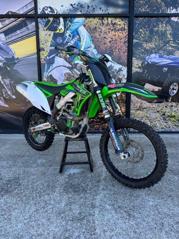 2010 KAWASAKI KX450F MOTOCROSS