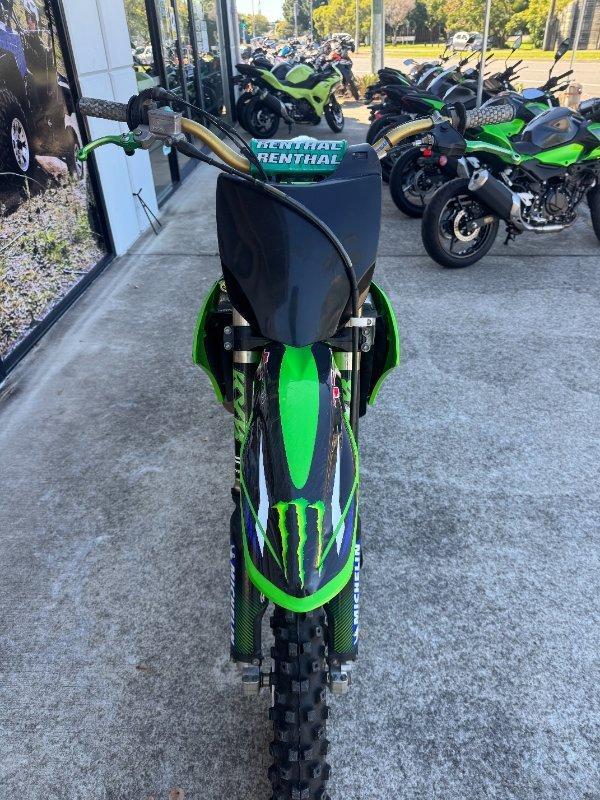 2010 KAWASAKI KX450F MOTOCROSS