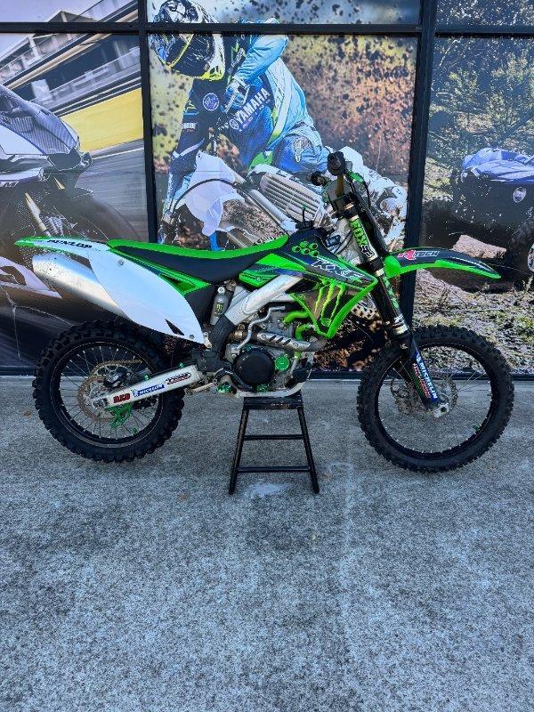 2010 KAWASAKI KX450F MOTOCROSS