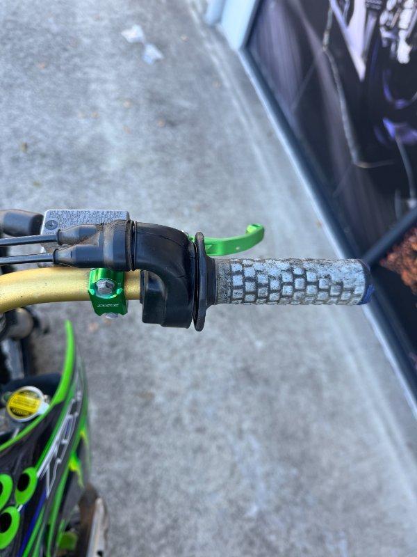 2010 KAWASAKI KX450F MOTOCROSS