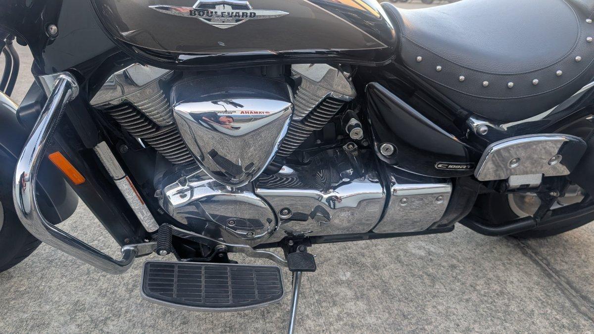 2009 SUZUKI VLR 1800 BOULEVARD (C109R) CRUISER